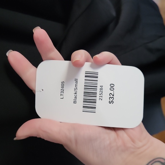 Main Strip Top - Picture 8 of 10